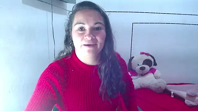 StefiAlizon70 online show from 11.18.25