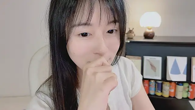 Onechestnut online show from 05.11.26