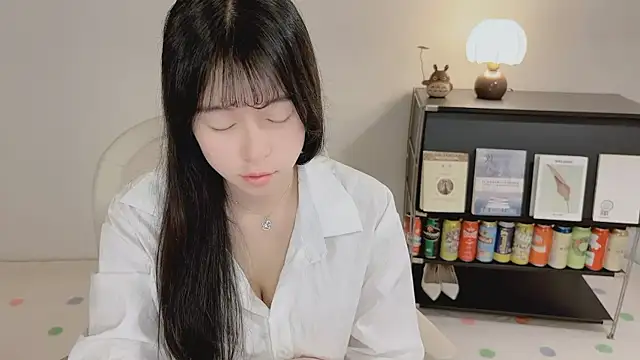 Onechestnut online show from 05.21.26