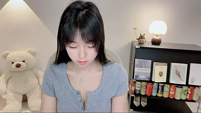 Onechestnut online show from 06.11.26