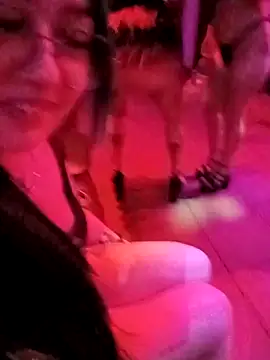 Snapshot of Dulcedeanis chatting on 02.22.26 Dulcedeanis online show from 02.22.26