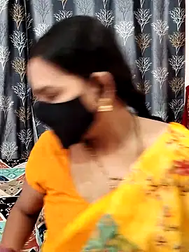 Snapshot of Lalitha-1995 chatting on 05.24.26 Lalitha-1995 online show from 05.24.26