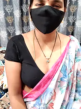 Snapshot of Lalitha-1995 chatting on 06.08.26 Lalitha-1995 online show from 06.08.26