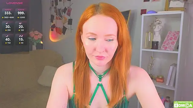 JoyceJones online show from 10.11.25