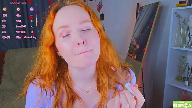 JoyceJones online show from 06.09.26