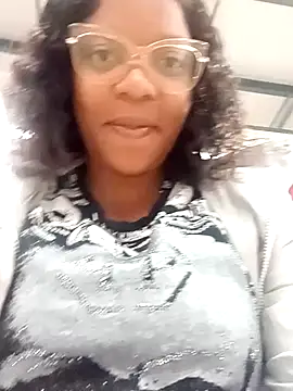 SexyMellon online show from 10.04.25