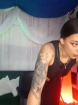 Snapshot of kendraof chatting on 03.11.26 kendraof online show from 03.11.26