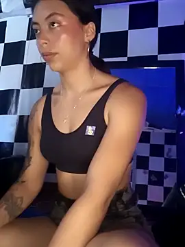 Snapshot of kendraof chatting on 03.19.26 kendraof online show from 03.19.26