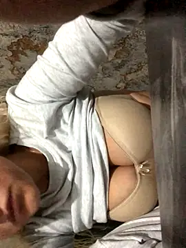 AlevNaz online show from 10.13.25