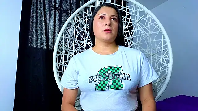 cuteeimy online show from 12.22.25