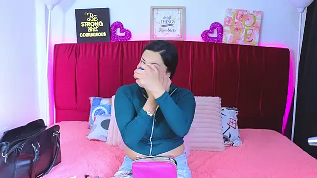 cuteeimy online show from 06.16.26