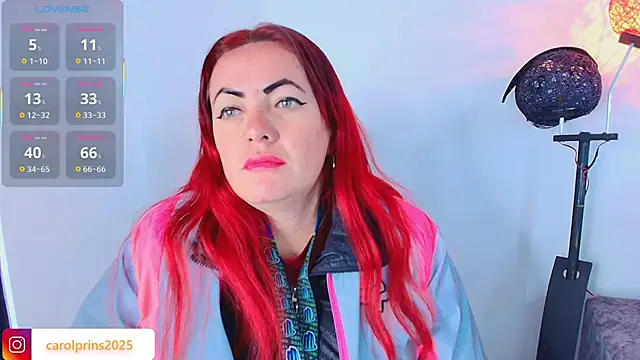 carolinhe  online show from 11.12.25