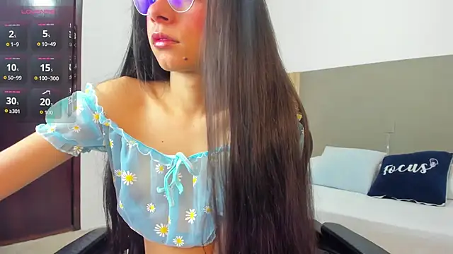 carlina 15 online show from 03.10.26