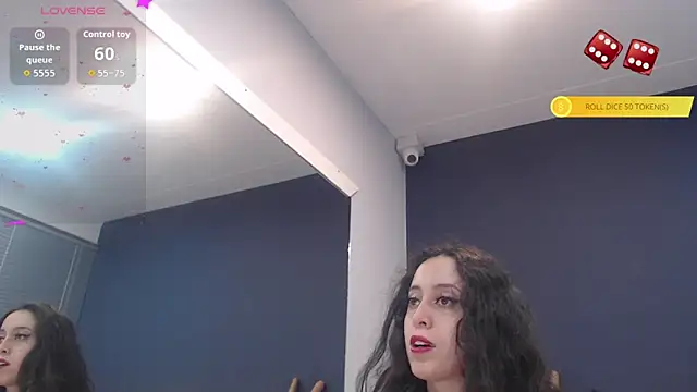 KendraaSimons online show from 12.17.25