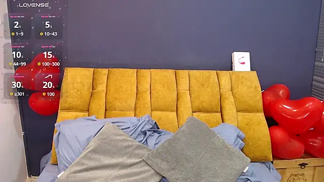 KendraaSimons online show from 03.04.26