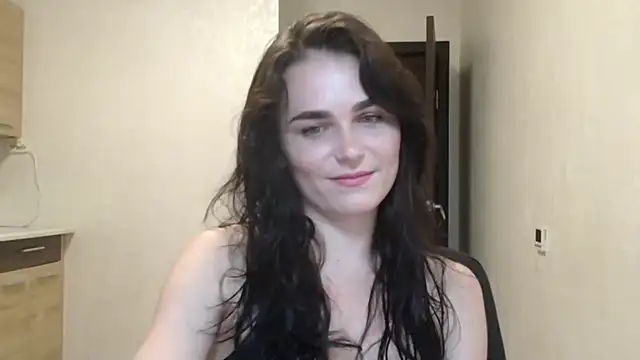 Silviaa a online show from 11.06.25