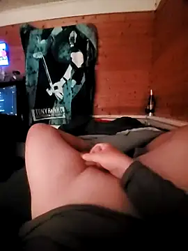 Snapshot of TheSexyCaveman chatting on 06.15.26 TheSexyCaveman online show from 06.15.26