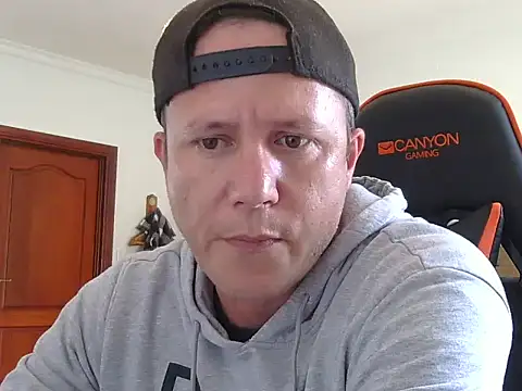 TroyDieselXXX online show from 12.18.25