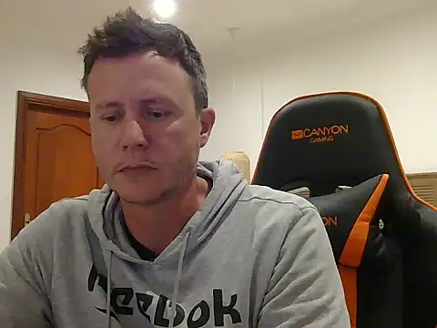 TroyDieselXXX online show from 04.19.26