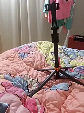 Snapshot of xlj4523 chatting on 02.19.26 xlj4523 online show from 02.19.26