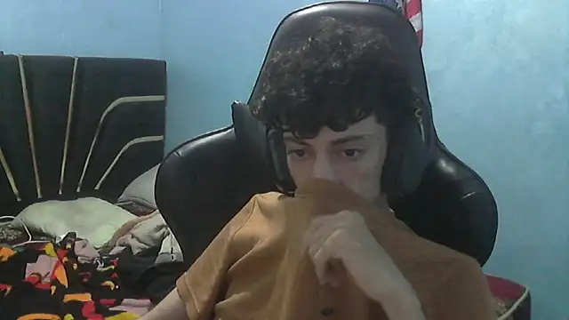 Dark DesireX online show from 10.17.25