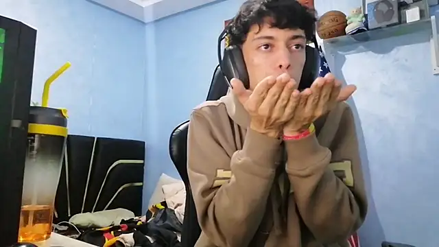 Dark DesireX online show from 12.04.25