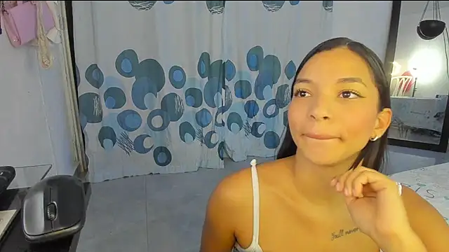 Snapshot of PureFire20 chatting on 02.05.26 PureFire20 online show from 02.05.26