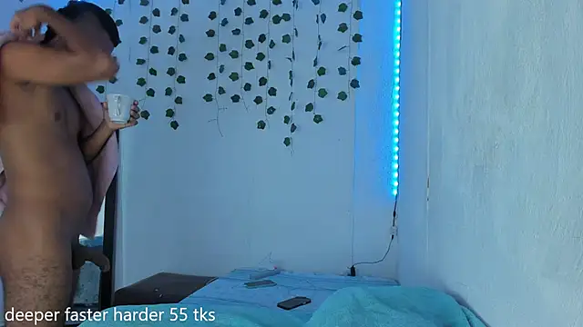 Snapshot of PureFire20 chatting on 03.04.26 PureFire20 online show from 03.04.26