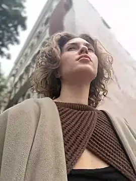 KellyKeler online show from 10.19.25