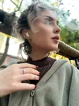 KellyKeler online show from 11.02.25