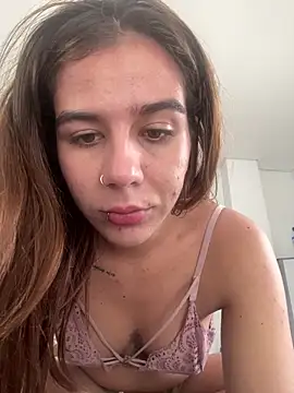 AllieYourGirl online show from 11.02.25