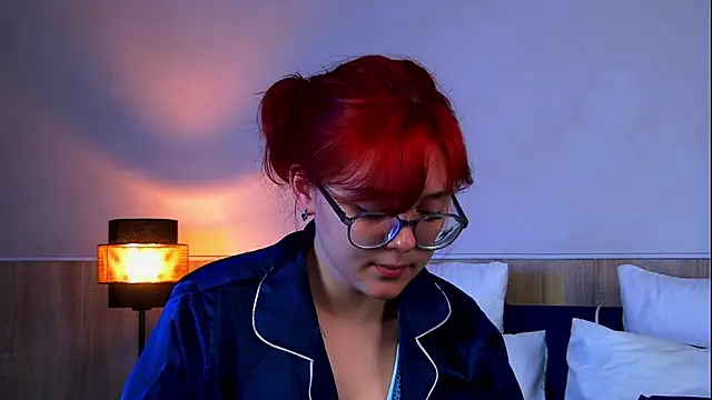 Nora  Ray online show from 06.08.26