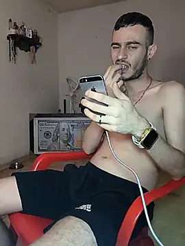 Snapshot of bigcockwhite777 chatting on 10.04.25 bigcockwhite777 online show from 10.04.25