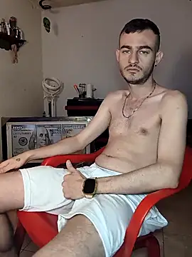 Snapshot of bigcockwhite777 chatting on 10.11.25 bigcockwhite777 online show from 10.11.25