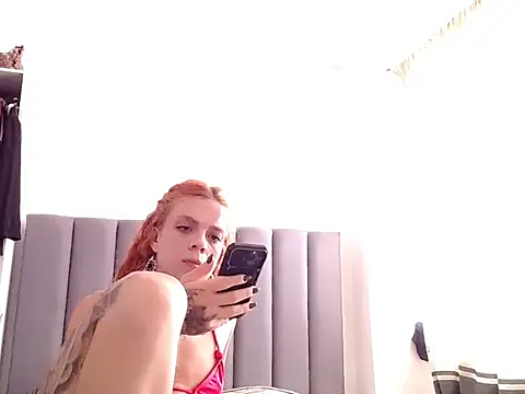 Snapshot of saara_johnson496 chatting on 06.10.26 saara johnson496 online show from 06.10.26