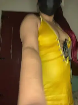 Snapshot of Ariana__Marie chatting on 07.15.26 Ariana Marie online show from 07.15.26