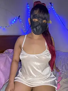 Snapshot of Ariana__Marie chatting on 07.27.26 Ariana Marie online show from 07.27.26
