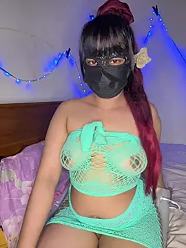 Snapshot of Ariana__Marie chatting on 07.29.26 Ariana Marie online show from 07.29.26
