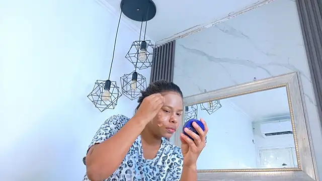 Snapshot of keyla_mejia chatting on 06.22.26 keyla mejia online show from 06.22.26
