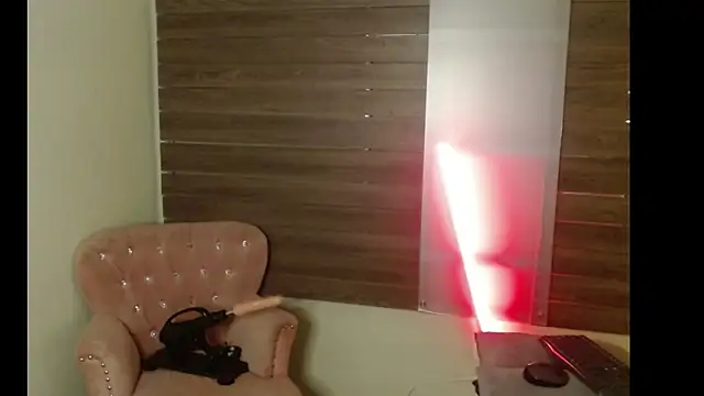 Karol Yessenia online show from 09.24.25