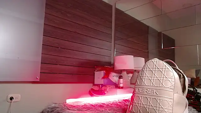 Karol Yessenia online show from 10.03.25