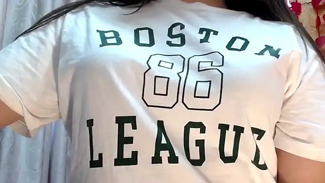 Snapshot of miss_squirtsx chatting on 10.02.25 miss squirtsx online show from 10.02.25