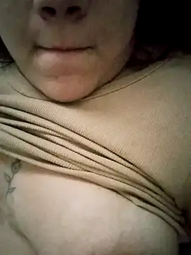 Mari29patty online show from 10.26.25