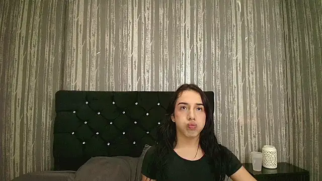 Alicee Moonn online show from 06.23.26