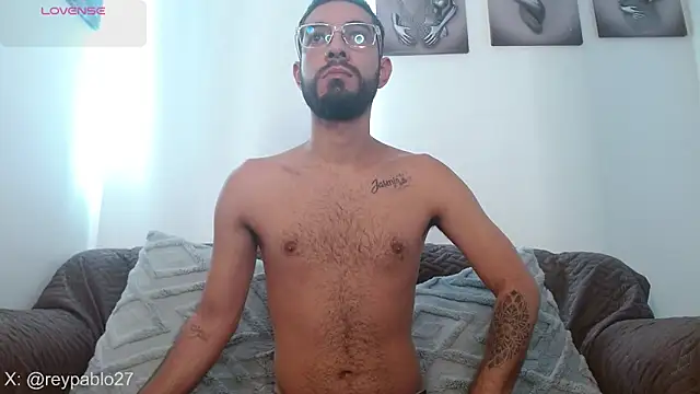 ReyPablo1 online show from 12.04.25