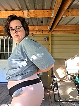 Snapshot of valeriejane chatting on 11.05.25 valeriejane online show from 11.05.25