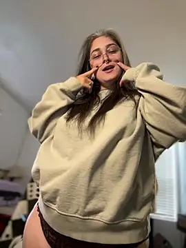 Alix Valentine online show from 05.04.26
