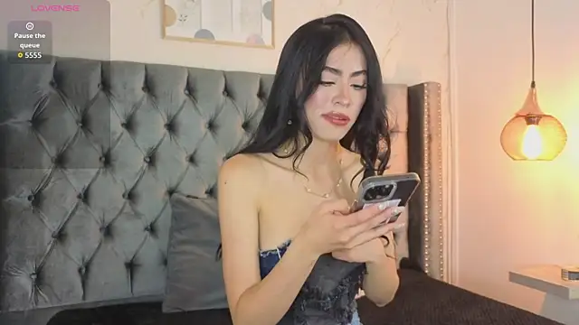 Snapshot of Anya_Belth chatting on 03.19.26 Anya Belth online show from 03.19.26