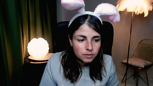 MartaEdams online show from 10.08.25