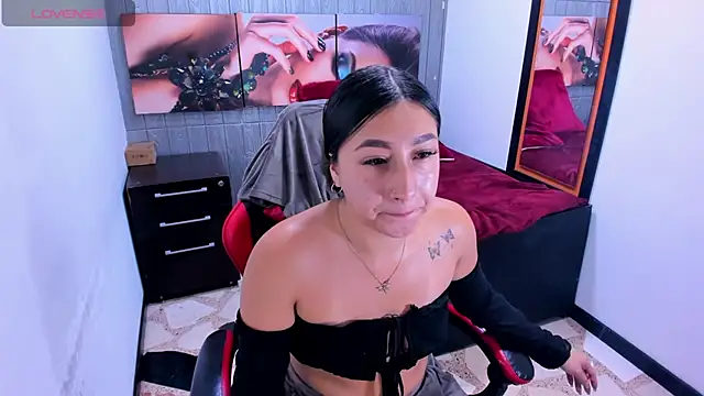 Snapshot of miaa_scott7 chatting on 05.15.26 miaa scott7 online show from 05.15.26